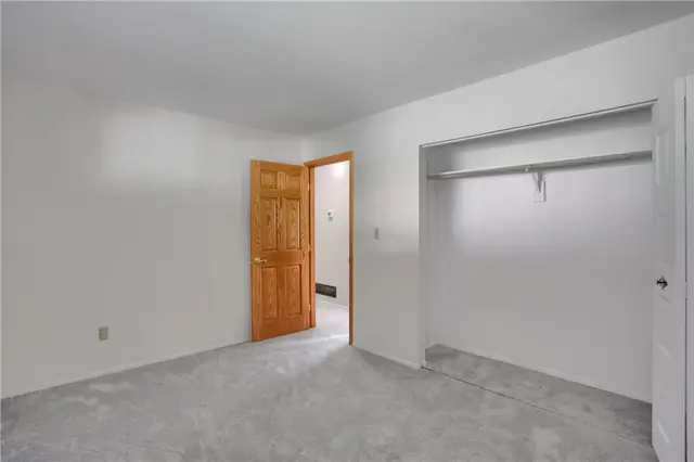 600 Joan Street gallery image 35
