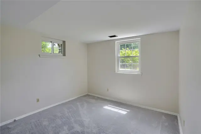 600 Joan Street gallery image 36