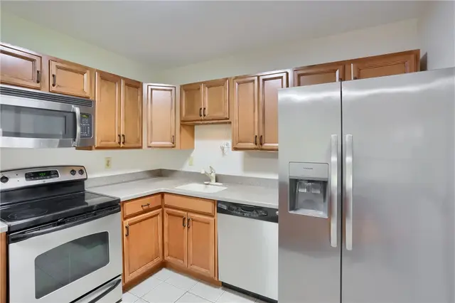 600 Joan Street gallery image 42