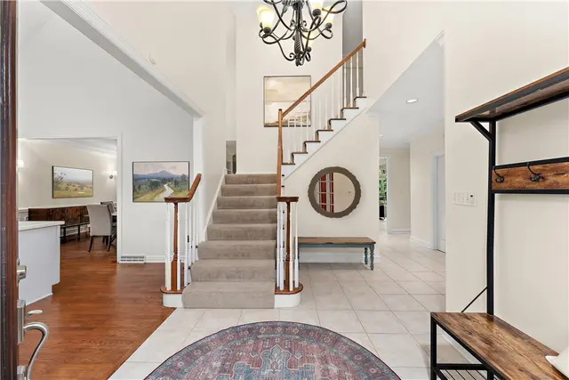 600 Victoria Ln gallery image 43