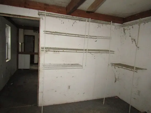6000 Station Hill Rd gallery image 17