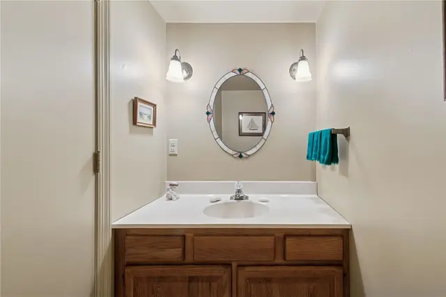601 Timber Ln gallery image 41