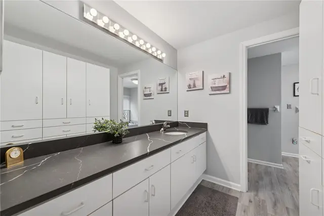 601 Timber Ln gallery image 45
