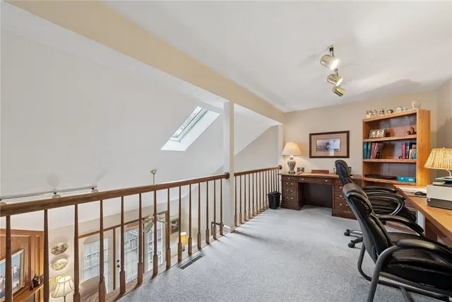 601 Timber Ln gallery image 7