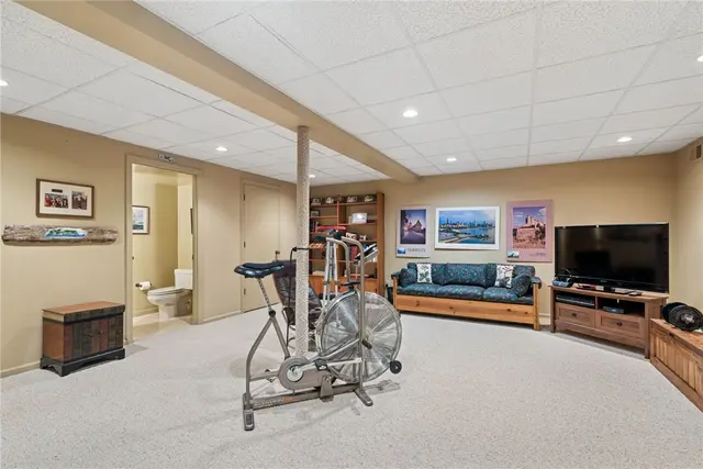 601 Timber Ln gallery image 27