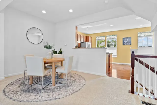 602 Fairgate Dr gallery image 6