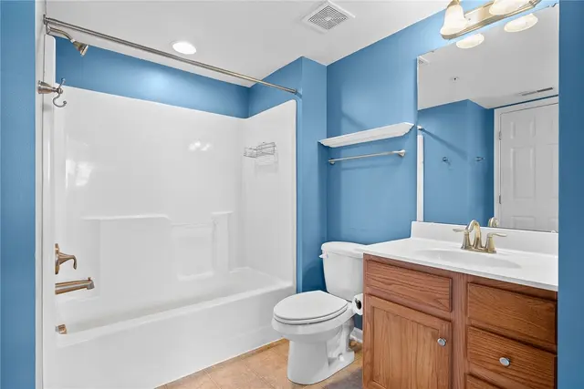 602 Fairgate Dr gallery image 23