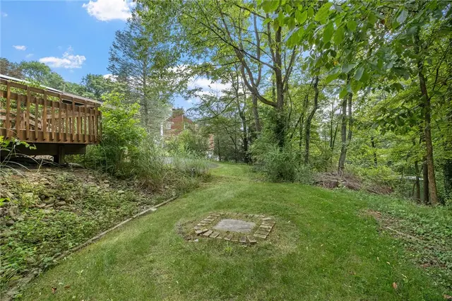 603 Greenspring Dr gallery image 6