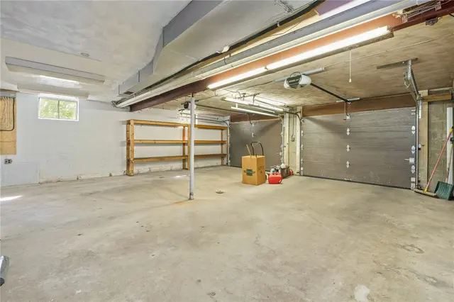 603 Greenspring Dr gallery image 36