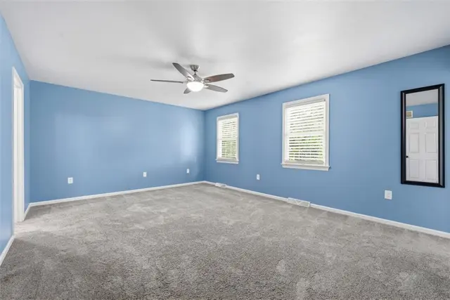 604 Jennifer Dr gallery image 3