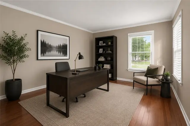 604 Jennifer Dr gallery image 8