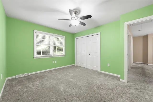 604 Jennifer Dr gallery image 23