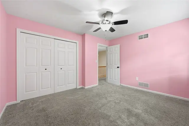 604 Jennifer Dr gallery image 29