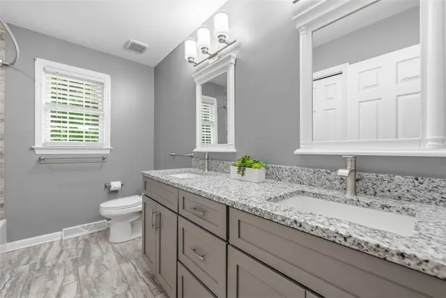604 Jennifer Dr gallery image 31
