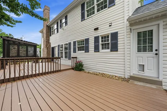 604 Jennifer Dr gallery image 37