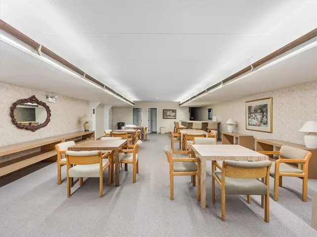 605 Calais Dr 106 gallery image 19