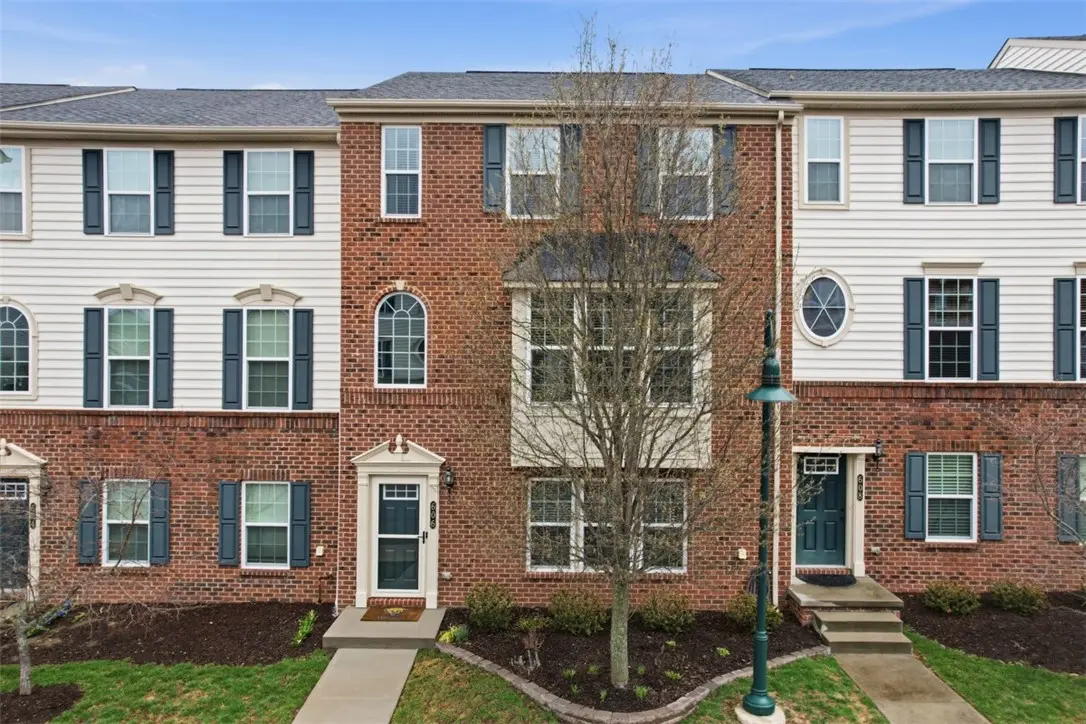 606 Shelley Lane
