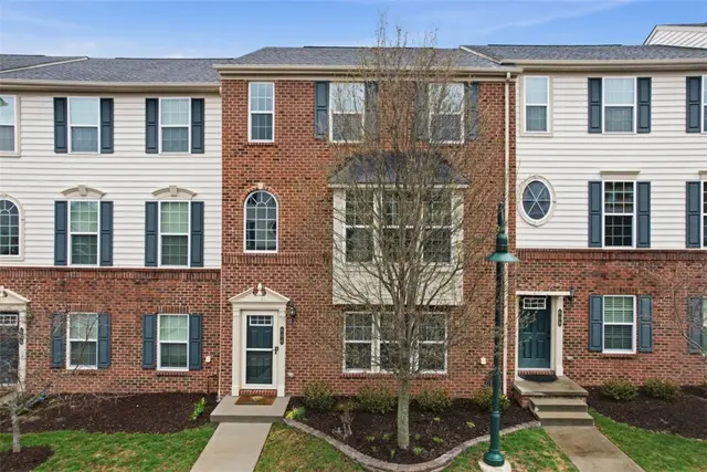 606 Shelley Lane