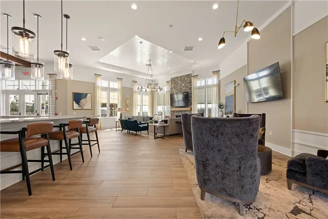 6067 Liberty Blvd. gallery image 50