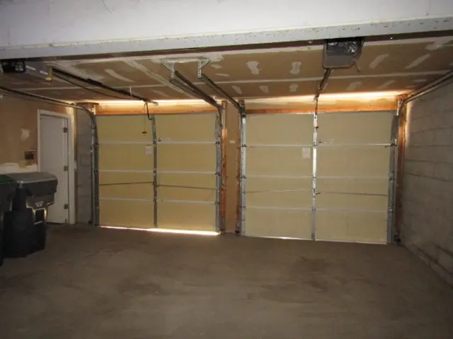 607 Cassandra Dr gallery image 11