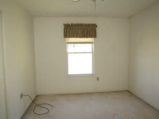 607 Cassandra Dr gallery image 28