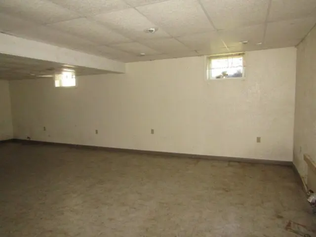 607 Cassandra Dr gallery image 43
