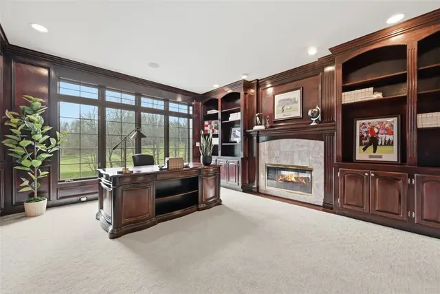 607 Oswego Drive gallery image 6