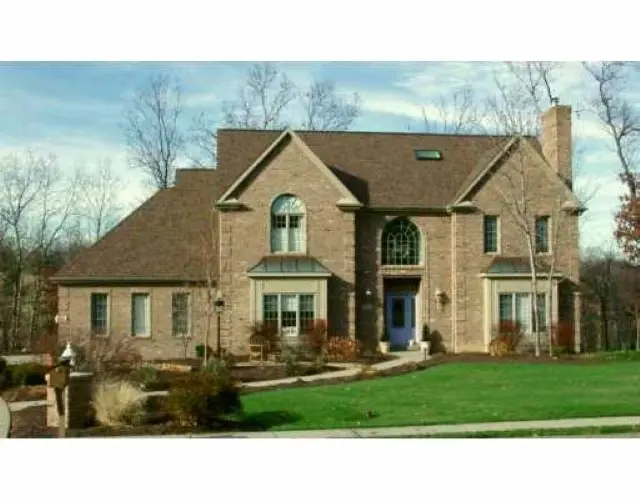 607 Shady Oak Ct
