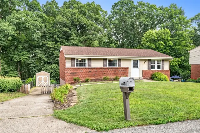 607 Stoneridge Dr, Shaler, PA, 15101