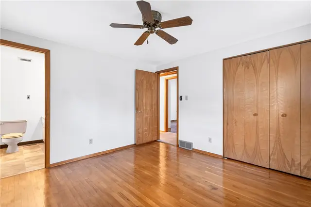 608 CARARRA DRIVE gallery image 15
