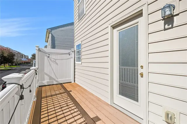 608 Garden Way gallery image 33