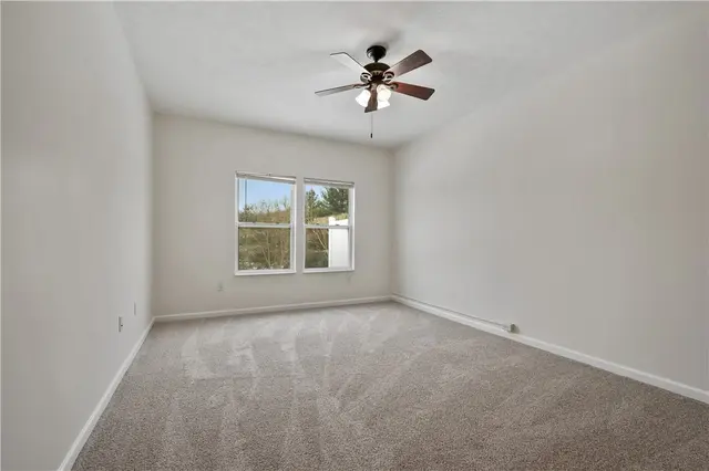 608 Whispering Pines Dr gallery image 3