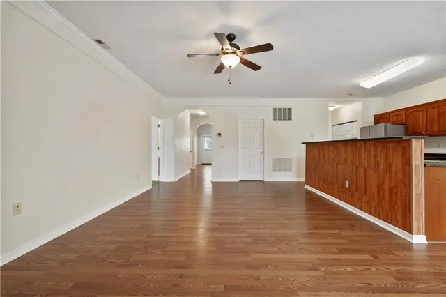 608 Whispering Pines Dr gallery image 24