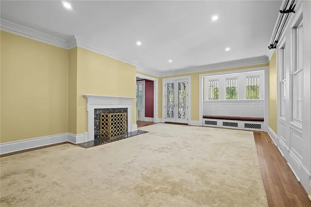609 Academy Ave gallery image 4