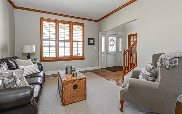 609 Cheshire Drive gallery image 6