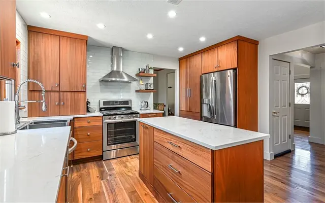 609 Cheshire Drive gallery image 11