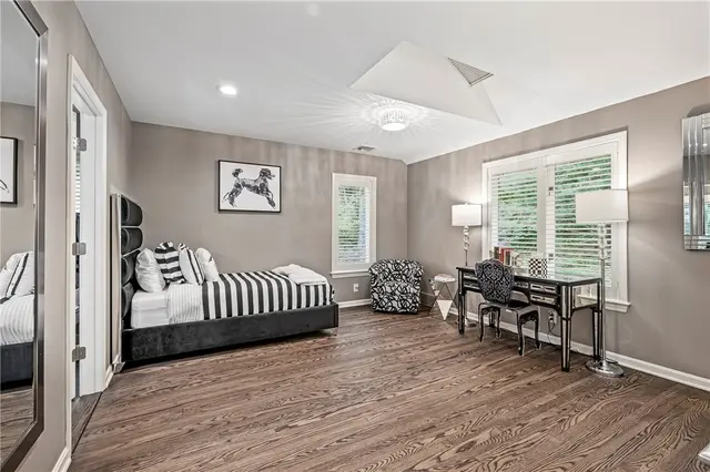 610 Davis Lane gallery image 31