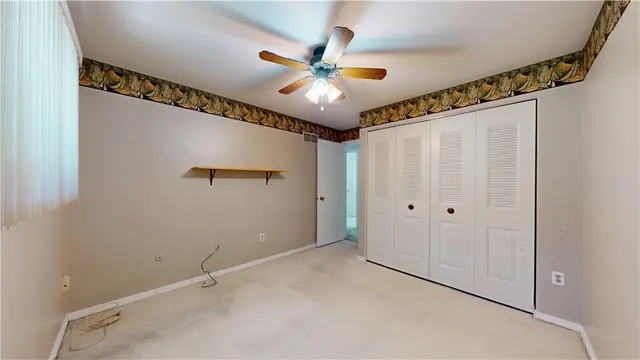 610 Maplewood Ct gallery image 26