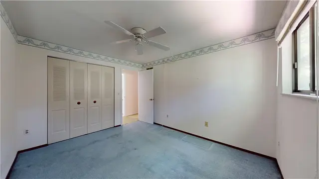 610 Maplewood Ct gallery image 31