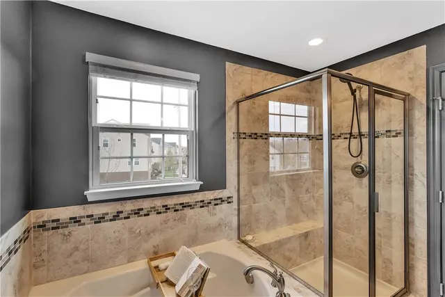 610 Shelley Ln gallery image 11