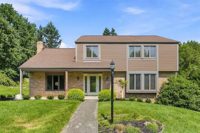6103 Berkshire Ct