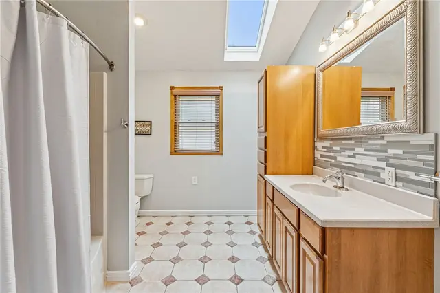 611 Greenspring Drive gallery image 17