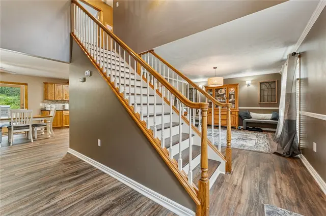 611 Greenspring Drive gallery image 23