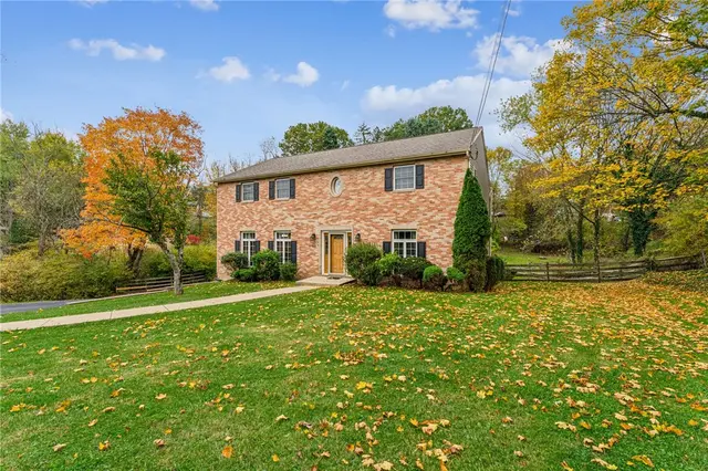 611 Greenspring Drive gallery image 40