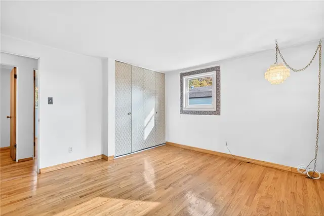 613 Moonstone Dr gallery image 28
