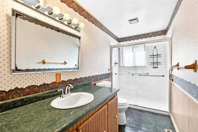 613 Moonstone Dr gallery image 30