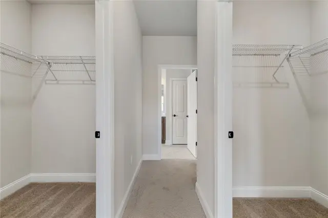 614 Valor Drive gallery image 4