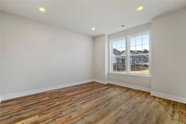 614 Valor Drive gallery image 25