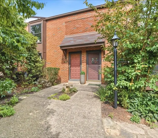 616 Sewickley Heights DRIVE gallery image 2