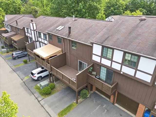 616 Sewickley Heights DRIVE gallery image 19